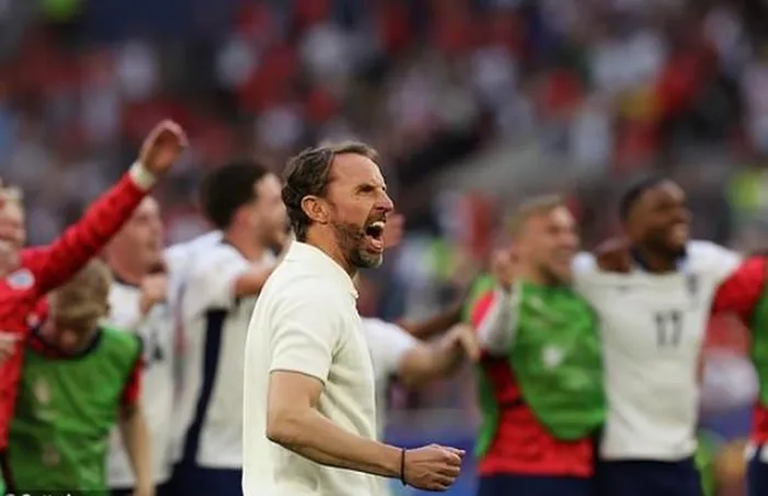 Tin nóng EURO 7/7: HLV Anh hướng đến 2 cột mốc lịch sử, Pháp có thể vô địch theo kịch bản không tưởng - Ảnh 1.