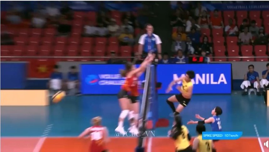Bích Tuyền khiến người hâm mộ phát cuồng với pha đập bóng vận tốc 107 km/h - Ảnh 2.