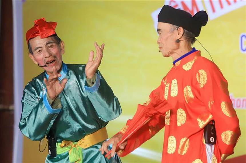 Bảo tồn và phát huy di sản nghệ thuật chèo * Bài 1: Đặc sắc chiếu chèo quê lúa - Ảnh 4. Bảo tồn và phát huy di sản nghệ thuật chèo * Bài 1: Đặc sắc chiếu chèo quê lúa - Ảnh 4.