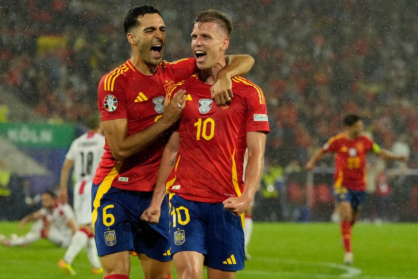 Cabin BLV: Tây Ban Nha giờ đá rất trực diện - Ảnh 1. Cabin BLV: Tây Ban Nha giờ đá rất trực diện - Ảnh 1.