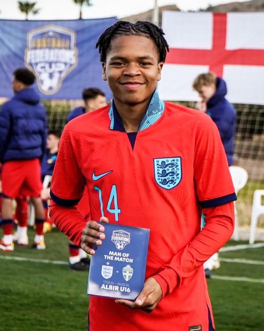 Tin chuyển nhượng 9/7: MU chính thức gửi đề nghị mua sao Everton, Chelsea mất 'Musiala mới' vào tay Liverpool - Ảnh 4. Tin chuyển nhượng 9/7: MU chính thức gửi đề nghị mua sao Everton, Chelsea mất 'Musiala mới' vào tay Liverpool - Ảnh 4.