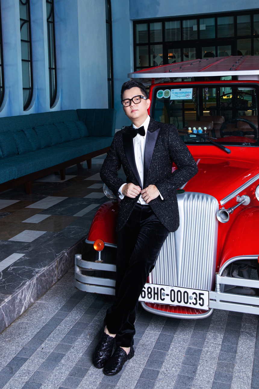 Fashion show mở màn chuỗi Festival Miss Cosmo 2024: Catwalk giữa thiên nhiên hùng vĩ - Ảnh 3.