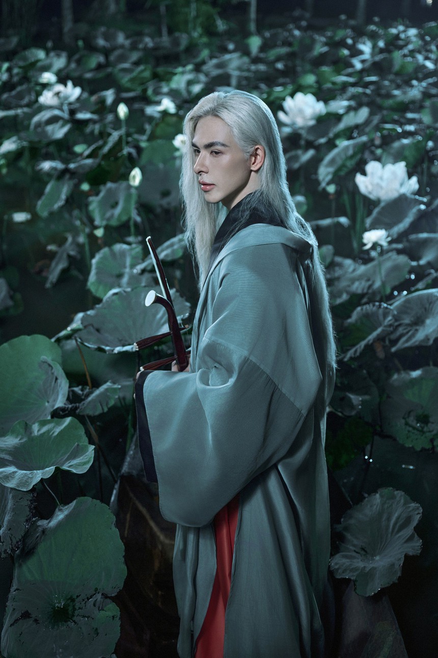 Dược sĩ Tiến trở thành NSX dự án âm nhạc cho Nguyễn Trần Trung Quân và Denis Đặng - Ảnh 4.