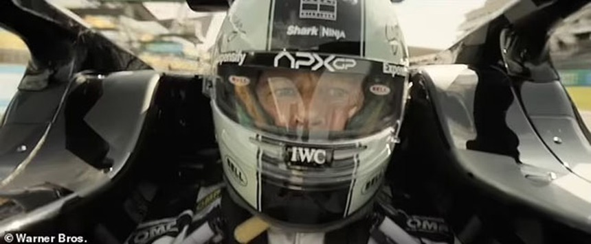 Brad Pitt "nghiêm túc" với Ines De Ramon và "yêu rất nhiều điều" ở bạn gái  - Ảnh 9.