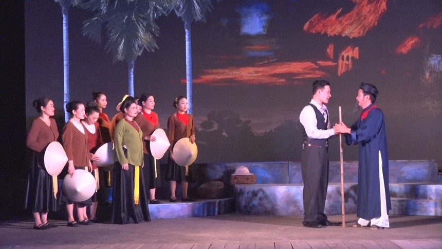 "Khe cửa hẹp" cho đào tạo kịch hát dân tộc - Ảnh 3. "Khe cửa hẹp" cho đào tạo kịch hát dân tộc - Ảnh 3.