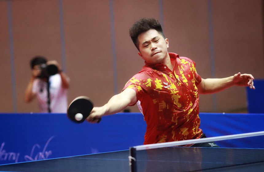 Vỡ òa khoảnh khắc VĐV Việt Nam giành tấm HCV SEA Games lịch sử - Ảnh 2. Vỡ òa khoảnh khắc VĐV Việt Nam giành tấm HCV SEA Games lịch sử - Ảnh 2.