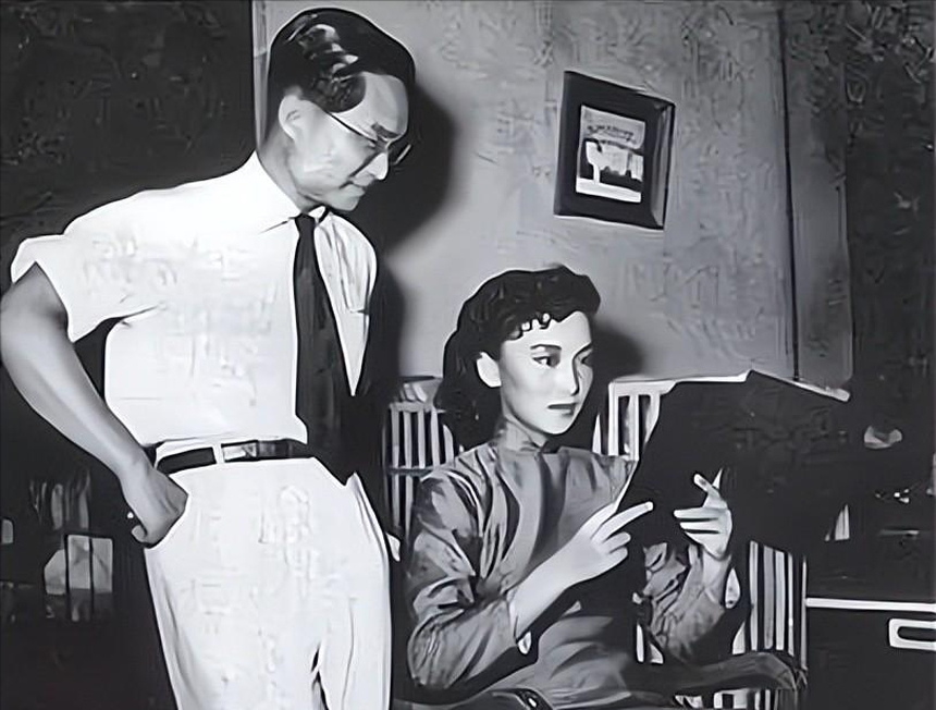 Nhà văn Kim Dung tài hoa mà cuộc đời bi kịch đến không ngờ - Ảnh 3.