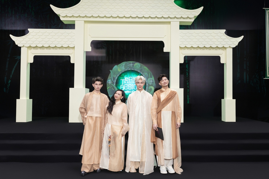 Miss Universe Vietnam 2024: NSX treo thưởng hơn 200 triệu đồng để tìm ra bộ trang phục dân tộc đẹp nhất cho tân Hoa hậu - Ảnh 1. Miss Universe Vietnam 2024: NSX treo thưởng hơn 200 triệu đồng để tìm ra bộ trang phục dân tộc đẹp nhất cho tân Hoa hậu - Ảnh 1.