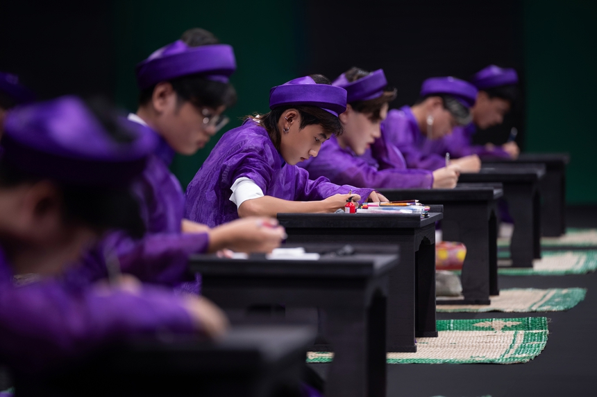 Miss Universe Vietnam 2024: NSX treo thưởng hơn 200 triệu đồng để tìm ra bộ trang phục dân tộc đẹp nhất cho tân Hoa hậu - Ảnh 4. Miss Universe Vietnam 2024: NSX treo thưởng hơn 200 triệu đồng để tìm ra bộ trang phục dân tộc đẹp nhất cho tân Hoa hậu - Ảnh 4.