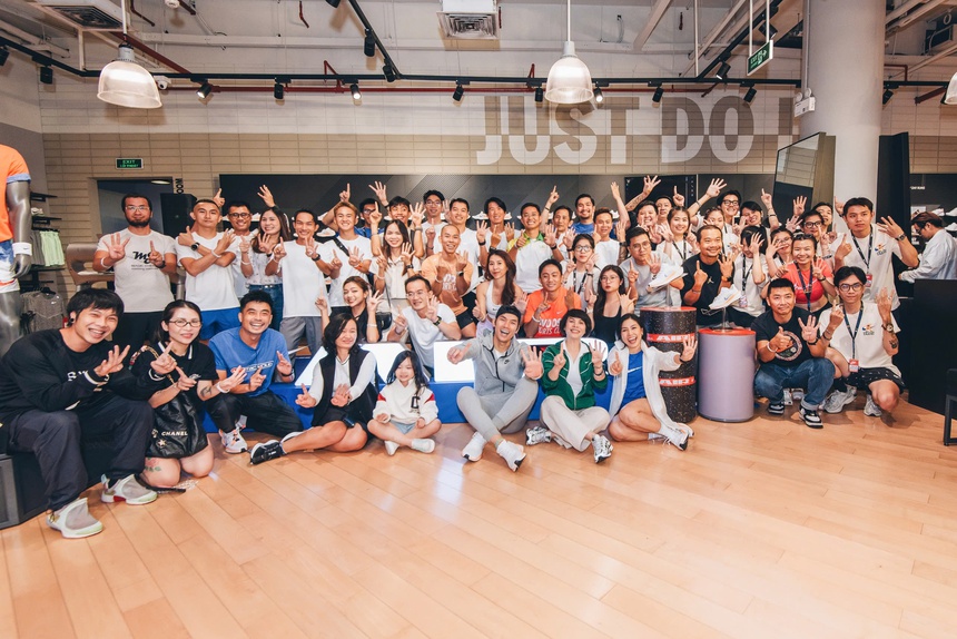 Màn ra mắt "siêu phẩm" Nike Pegasus 41 với công nghệ air độc đáo - Ảnh 1.