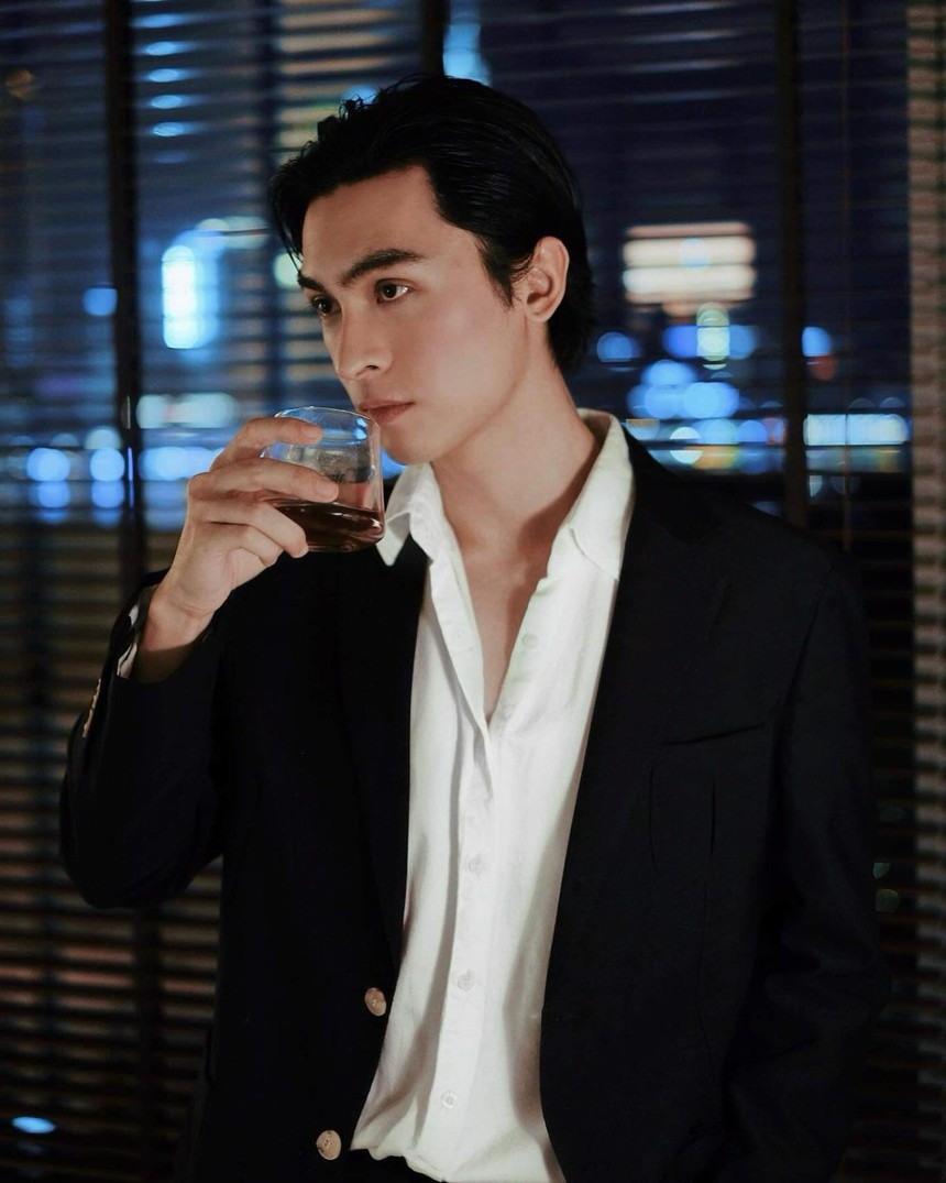 Công Dương: Khi nghệ thuật là con đường “tìm thấy chính mình” - Ảnh 4. Công Dương: Khi nghệ thuật là con đường “tìm thấy chính mình” - Ảnh 4.