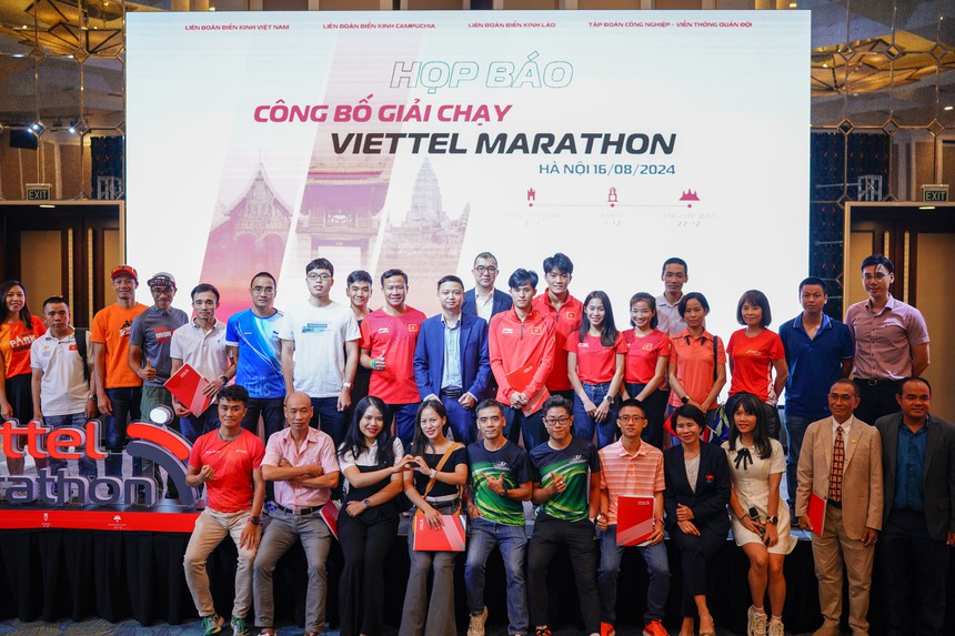 25.000 người tham dự giải chạy Viettel Marathon 2024 - Ảnh 2. 25.000 người tham dự giải chạy Viettel Marathon 2024 - Ảnh 2.