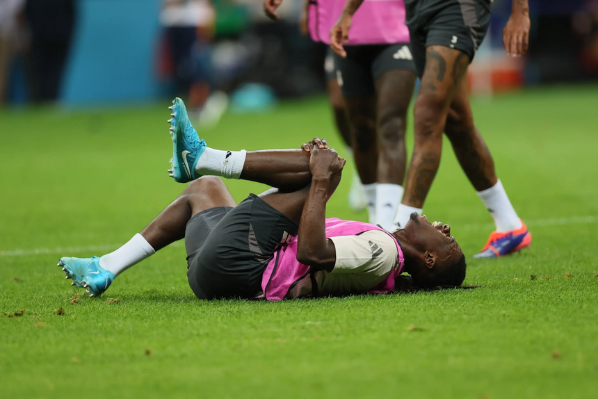 Tin nóng thể thao tối 16/8: Ten Hag bảo vệ 'cách mạng Hà Lan' ở MU, Man City gây sốc với tân binh 1,5 triệu bảng - Ảnh 4.