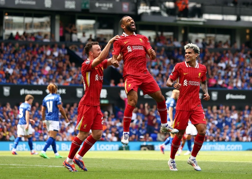 Salah càng bừng sáng, Liverpool càng... lo lắng - Ảnh 1.