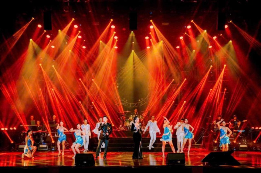 "Mắt biếc giai nhân": Đạo diễn Vạn Nguyễn và mối duyên với âm nhạc Lam Phương - Ảnh 2.