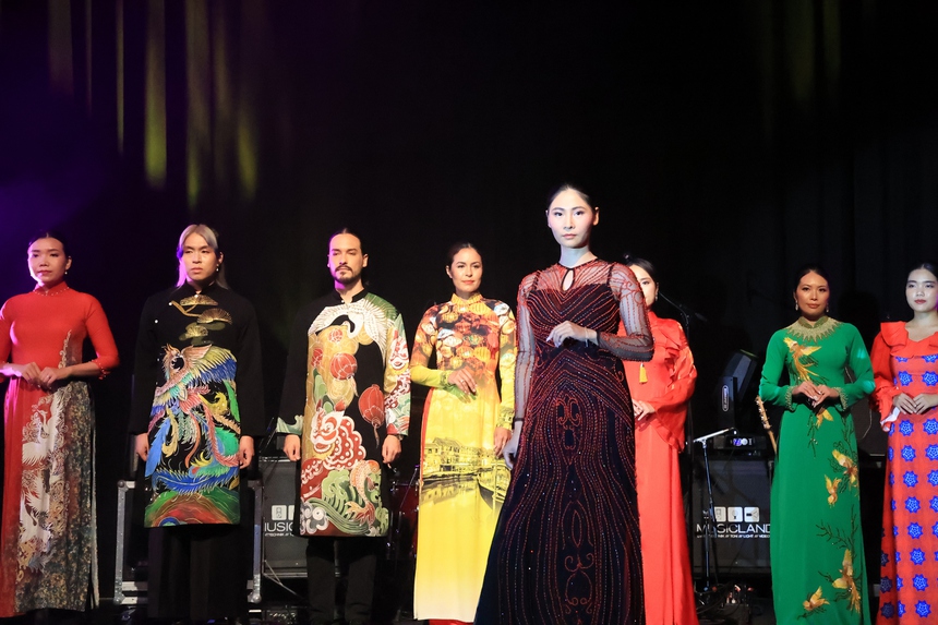 "Lễ hội" văn hóa Việt Nam và sự hòa hợp toàn cầu tại Zurich, Thụy Sĩ - Ảnh 2.