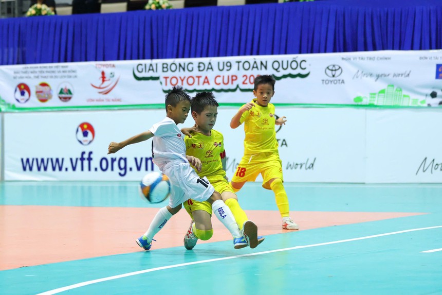 Gia Bảo Hải Dương và SLNA vào chung kết giải U9 toàn quốc 2024 - Ảnh 2. Gia Bảo Hải Dương và SLNA vào chung kết giải U9 toàn quốc 2024 - Ảnh 2.