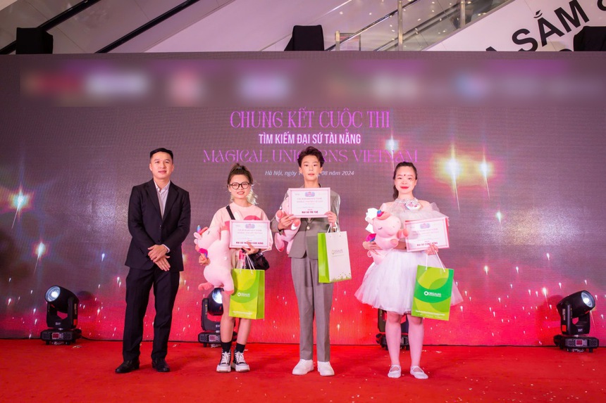 MC Tuấn Kiệt đã xuất sắc giành giải "Đại Sứ Trí Tuệ" tại cuộc thi Đại sứ Magical Unicorn Việt Nam 2024 - Ảnh 3.