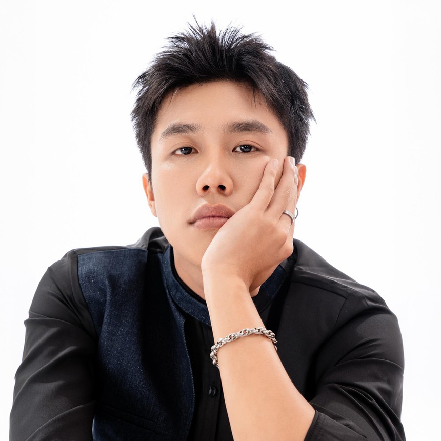 Con trai Vân Dung cảnh báo mọi người khi có nhiều tài khoản mạo danh - Ảnh 2. Con trai Vân Dung cảnh báo mọi người khi có nhiều tài khoản mạo danh - Ảnh 2.