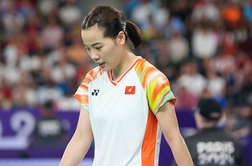 Khi con đường nào cũng khó - Ảnh 1. Khi con đường nào cũng khó - Ảnh 1.