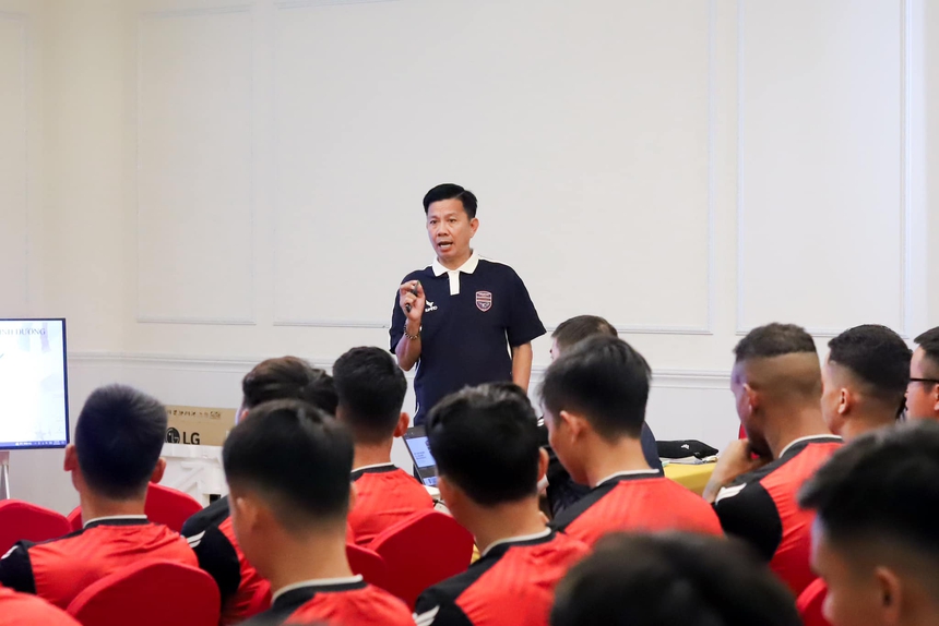 Tiến Linh không ngại cạnh tranh với cầu thủ nhập tịch trên tuyển Việt Nam - Ảnh 2. Tiến Linh không ngại cạnh tranh với cầu thủ nhập tịch trên tuyển Việt Nam - Ảnh 2.