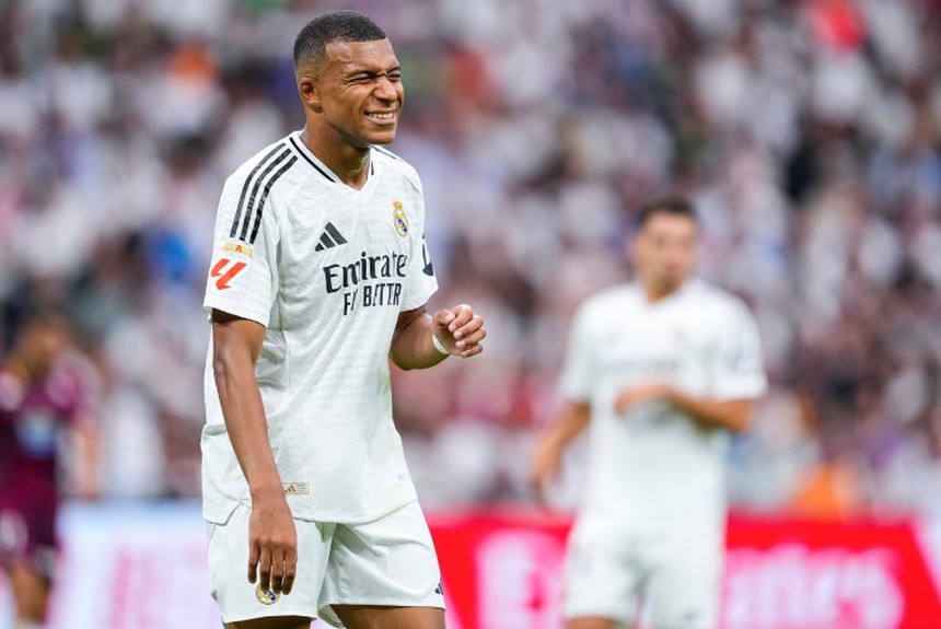 'Bom tấn' Mbappe gây thất vọng khiến Real suýt thua Las Palmas, người hâm mộ lo sợ 'bóng ma Hazard' - Ảnh 1. 'Bom tấn' Mbappe gây thất vọng khiến Real suýt thua Las Palmas, người hâm mộ lo sợ 'bóng ma Hazard' - Ảnh 1.