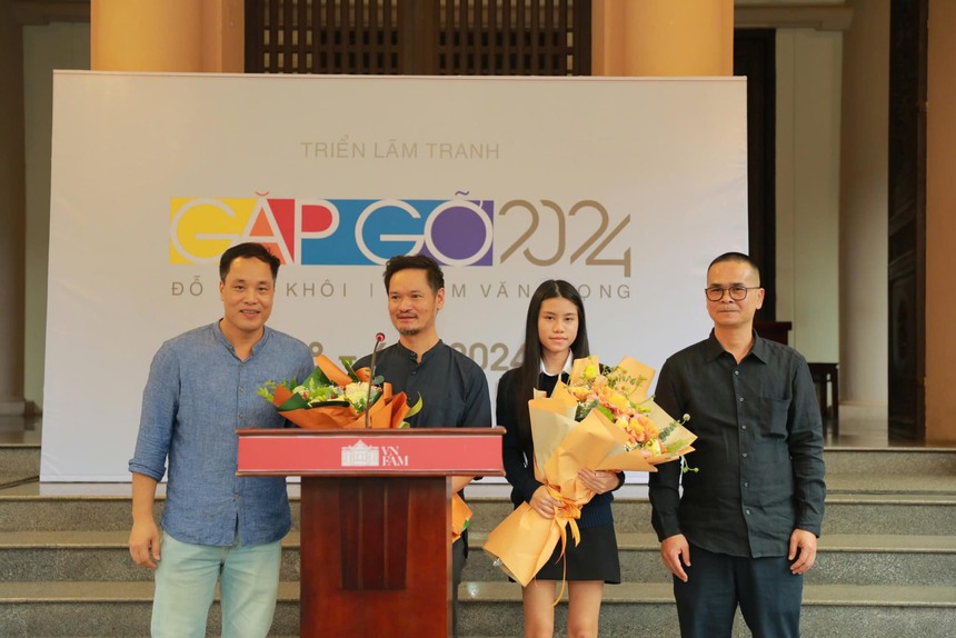 Triển lãm "Gặp gỡ 2024": Một đối thoại ấn tượng về chuyện vẽ của đôi bạn - Ảnh 1.