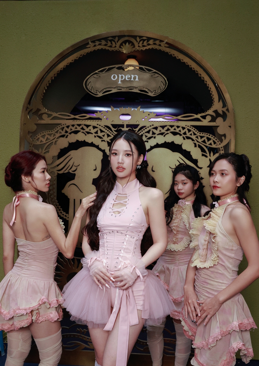 AMEE gây sốt cùng MV "MỘNG YU", khoe giọng hát “baby voice” ngọt ngào - Ảnh 3.