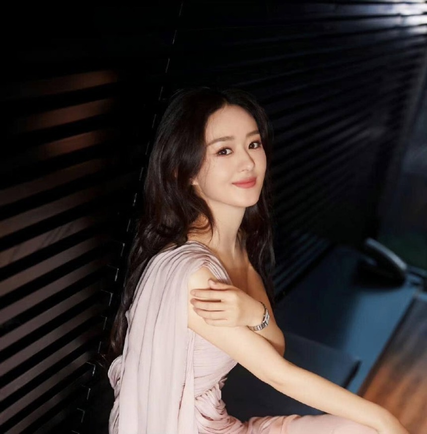 Triệu Lệ Dĩnh "rinh" giải Bách Hoa, ngày càng chứng tỏ là "của hiếm" trong C-biz - Ảnh 5.