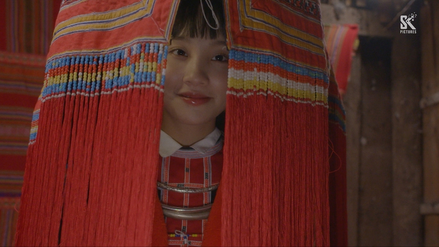 Người Dao lên tiếng về các lỗi sai trong phim 'Đi giữa trời rực rỡ' - Ảnh 3.