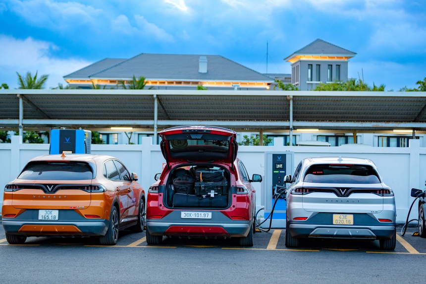 Kinh doanh trạm sạc ô tô điện: Nghề mới sống khỏe cho nhiều gia đình - Ảnh 2. Kinh doanh trạm sạc ô tô điện: Nghề mới sống khỏe cho nhiều gia đình - Ảnh 2.