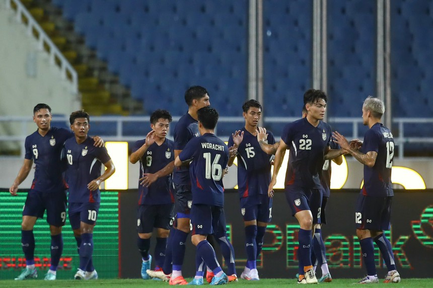 HLV Thái Lan khen đội tuyển Việt Nam chơi tấn công tốt - Ảnh 1. HLV Thái Lan khen đội tuyển Việt Nam chơi tấn công tốt - Ảnh 1.