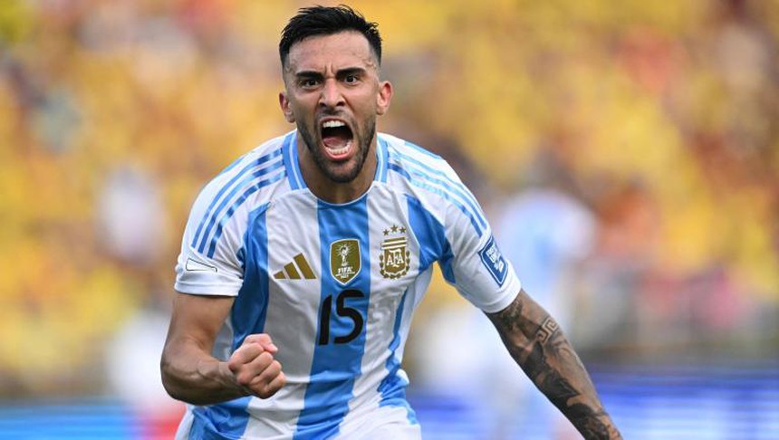 Messi vắng mặt, Argentina lần đầu thua Colombia sau 5 năm - Ảnh 2.