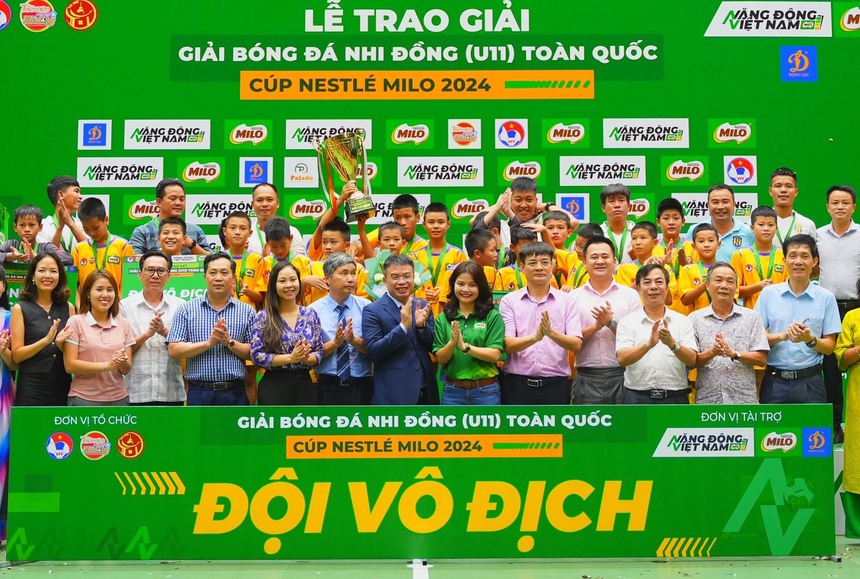 Người quan sát: Nỗi buồn nền bóng đá - Ảnh 1. Người quan sát: Nỗi buồn nền bóng đá - Ảnh 1.