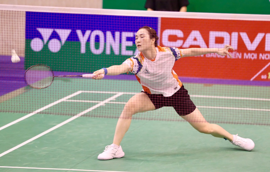 Thuỳ Linh đánh bại tay vợt Trung Quốc, cùng Đức Phát vào tứ kết Vietnam Open 2024 - Ảnh 3. Thuỳ Linh đánh bại tay vợt Trung Quốc, cùng Đức Phát vào tứ kết Vietnam Open 2024 - Ảnh 3.