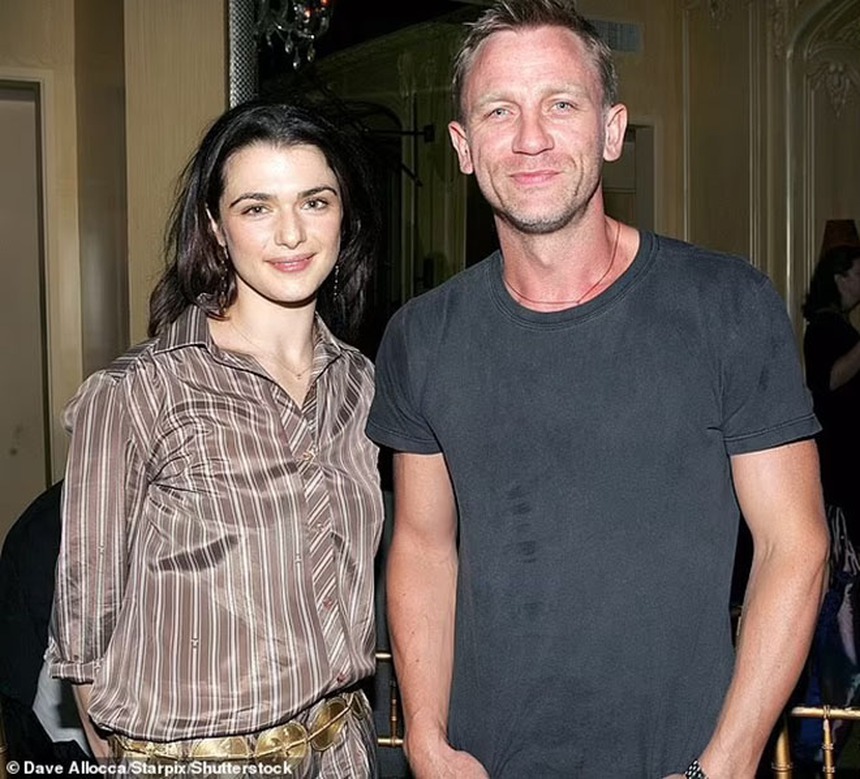 (Bài đăng Chủ nhật) Chuyện tình "không tưởng" của cặp đôi quyền lực Daniel Craig and Rachel Weisz - Ảnh 2. (Bài đăng Chủ nhật) Chuyện tình "không tưởng" của cặp đôi quyền lực Daniel Craig and Rachel Weisz - Ảnh 2.