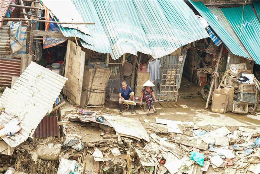 Đến chiều 15/9, bão số 3 và mưa lũ khiến 330 người chết, mất tích - Ảnh 5. Đến chiều 15/9, bão số 3 và mưa lũ khiến 330 người chết, mất tích - Ảnh 5.