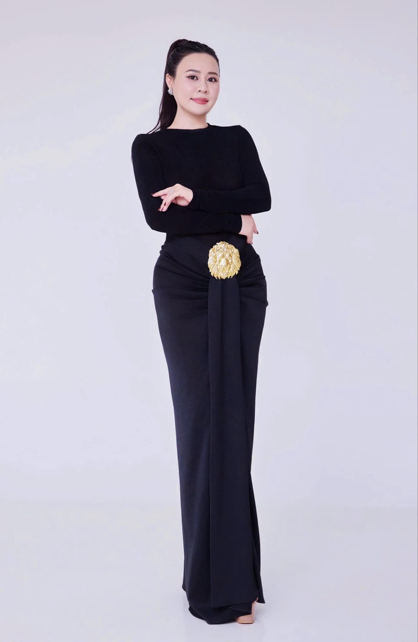 Hoa hậu Phan Kim Oanh chia sẻ lý do quyết định rời lịch trình loạt cuộc thi sắc đẹp - Ảnh 2. Hoa hậu Phan Kim Oanh chia sẻ lý do quyết định rời lịch trình loạt cuộc thi sắc đẹp - Ảnh 2.