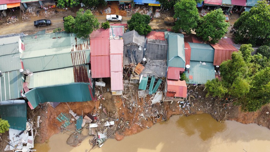 Trận lũ lịch sử quét tan hoang xã Phúc Khánh - Lào Cai - Ảnh 2. Trận lũ lịch sử quét tan hoang xã Phúc Khánh - Lào Cai - Ảnh 2.