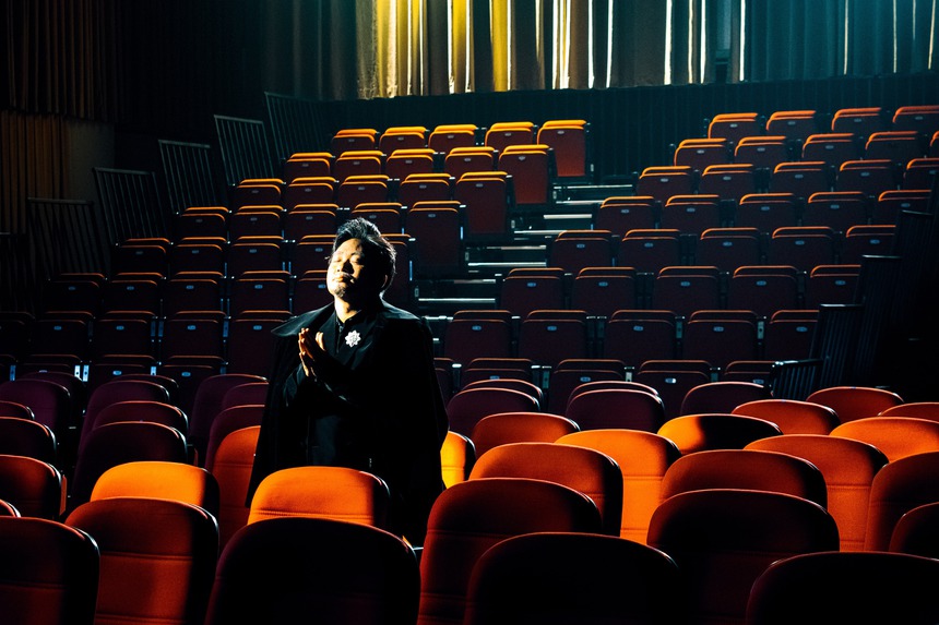 Ca sĩ Tùng Dương ra MV 'Đàn ông không cần khóc' đúng ngày sinh nhật - Ảnh 1. Ca sĩ Tùng Dương ra MV 'Đàn ông không cần khóc' đúng ngày sinh nhật - Ảnh 1.