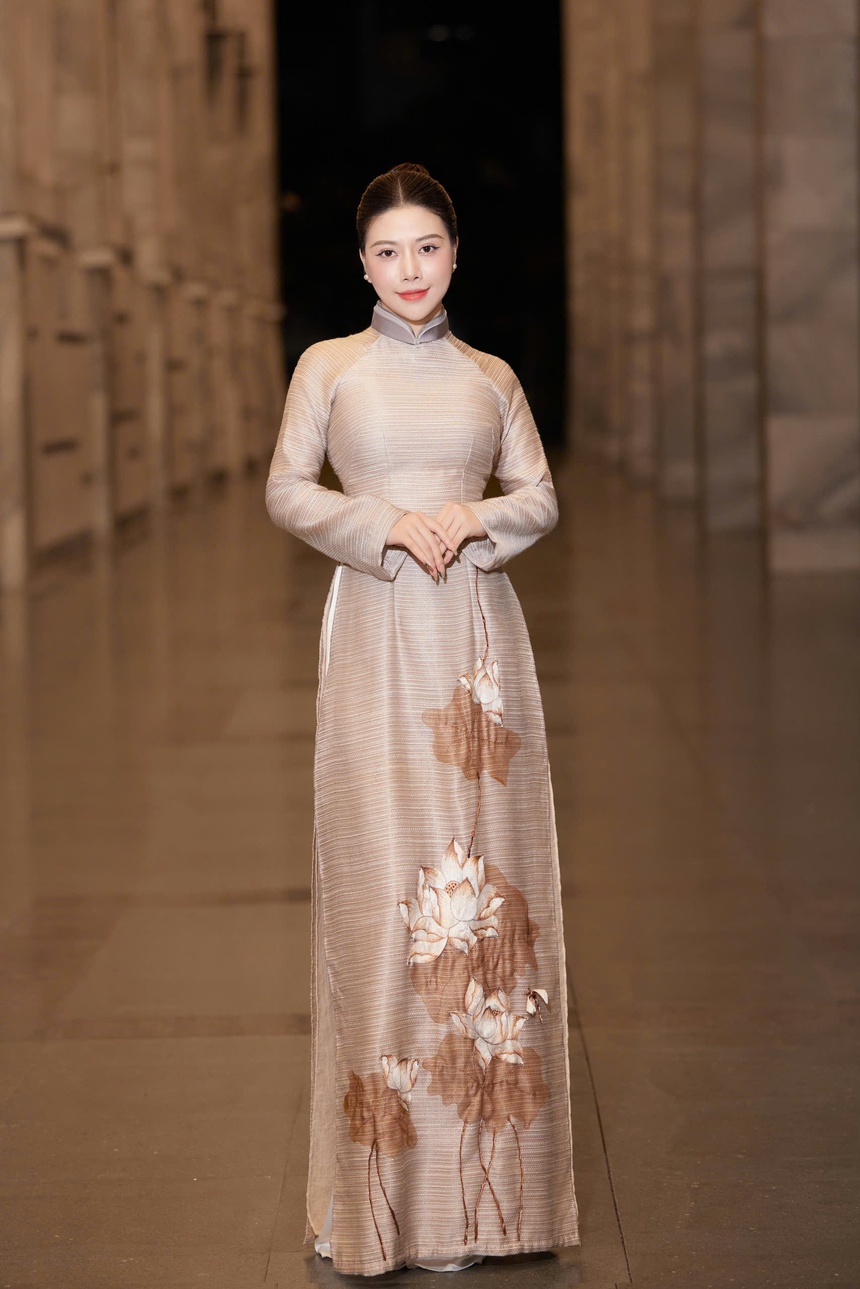 Dòng thời gian – Bài ca đi cùng năm tháng số 3: Ca khúc "Nủ ơi" tưởng nhớ các em nhỏ ở Làng Nủ - Ảnh 2. Dòng thời gian – Bài ca đi cùng năm tháng số 3: Ca khúc "Nủ ơi" tưởng nhớ các em nhỏ ở Làng Nủ - Ảnh 2.