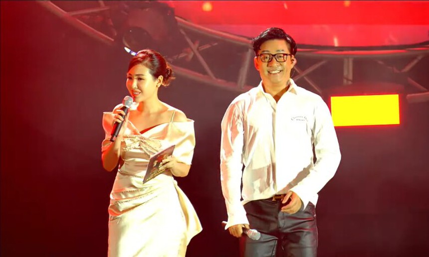 Nữ MC show của Tuấn Hưng - Duy Mạnh vừa lên tiếng xin lỗi là ai? - Ảnh 2. Nữ MC show của Tuấn Hưng - Duy Mạnh vừa lên tiếng xin lỗi là ai? - Ảnh 2.