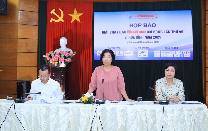 Gần 3.500 VĐV dự chung kết giải chạy Báo Hànộimới mở rộng lần thứ 49 - Vì hòa bình năm 2024 - Ảnh 2.