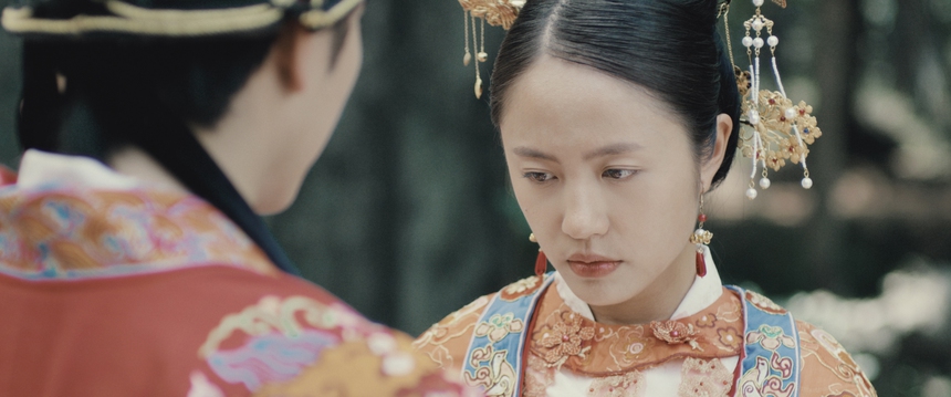 Phim "Cám" không hay, nhưng có thể mơ trăm tỷ - Ảnh 3. Phim "Cám" không hay, nhưng có thể mơ trăm tỷ - Ảnh 3.