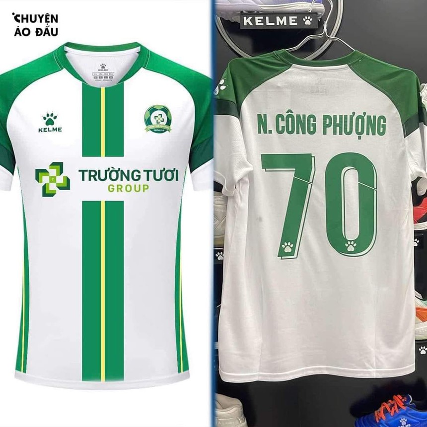 Công Phượng chọn số áo khó hiểu, ra sân tập riêng tại đội bóng hạng Nhất - Ảnh 1. Công Phượng chọn số áo khó hiểu, ra sân tập riêng tại đội bóng hạng Nhất - Ảnh 1.