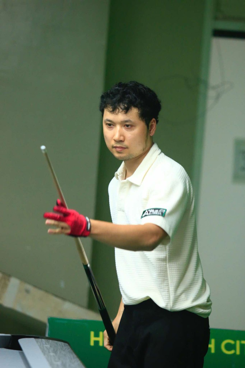 Cơ thủ Việt Nam đánh bại siêu sao thế giới - Ảnh 3. Cơ thủ Việt Nam đánh bại siêu sao thế giới - Ảnh 3.