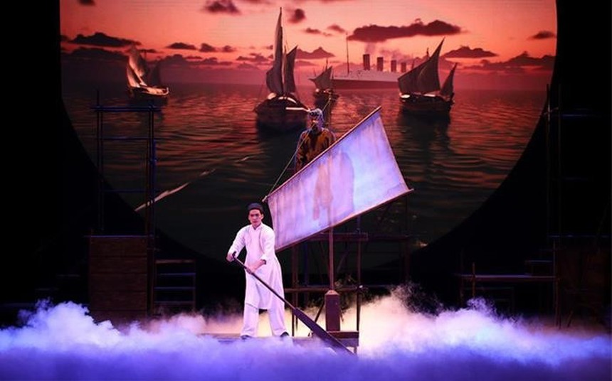 "Nợ nước non" xứng đáng với giải thưởng Đào Tấn - Ảnh 4. "Nợ nước non" xứng đáng với giải thưởng Đào Tấn - Ảnh 4.