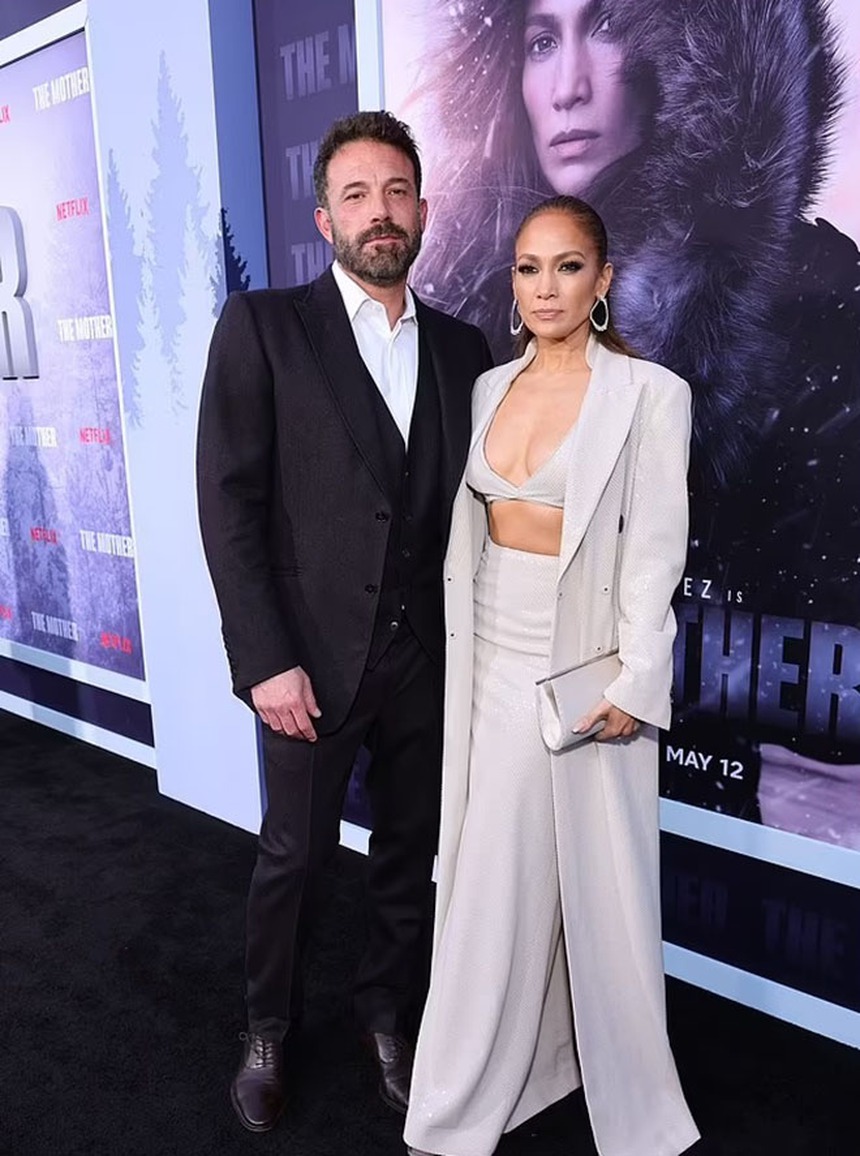 "Soi" cuộc sống của cháu gái Kennedy, người khiến Ben Affleck mỉm cười trở lại? - Ảnh 2. "Soi" cuộc sống của cháu gái Kennedy, người khiến Ben Affleck mỉm cười trở lại? - Ảnh 2.