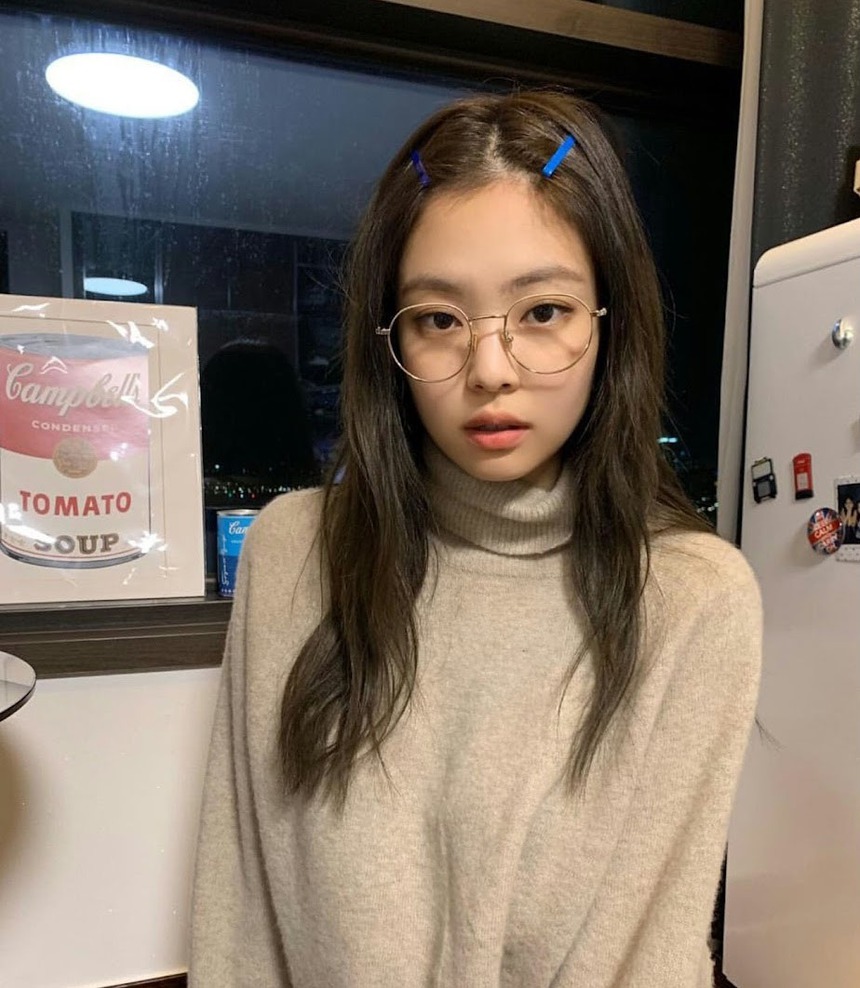 "Oan" cho Jennie Blackpink khi bị khoác mác  "Công chúa băng giá" - Ảnh 3.