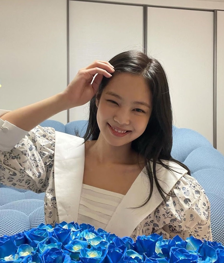 "Oan" cho Jennie Blackpink khi bị khoác mác  "Công chúa băng giá" - Ảnh 9.